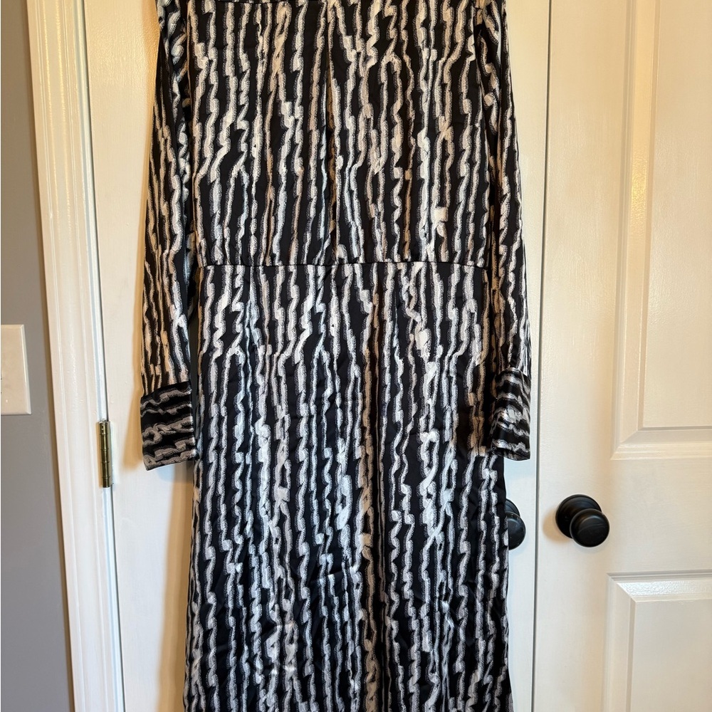 Worthington Black and White Patterned Wrap Dress - Picture 7 of 7